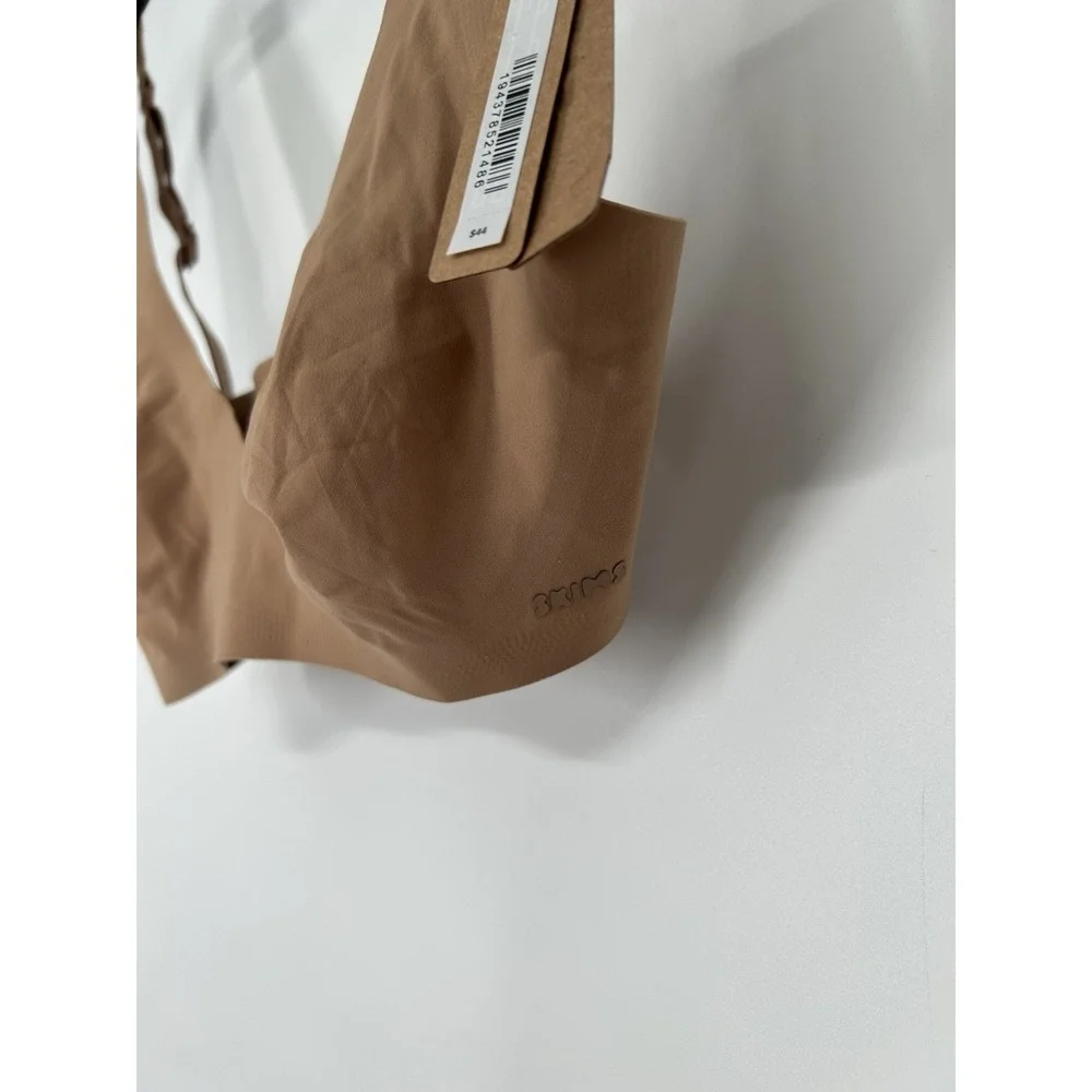 Skims Naked Plunge Bra Wireless Kim Kardashian Sienna Beige Brown Tan Size‎ XXS - Picture 5 of 6